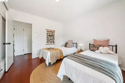 201 Warwick Ave, San Leandro, CA 94577 - Photo 37
