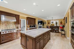 2267 Robinson Cir, Livermore, CA 94550 - Photo 9