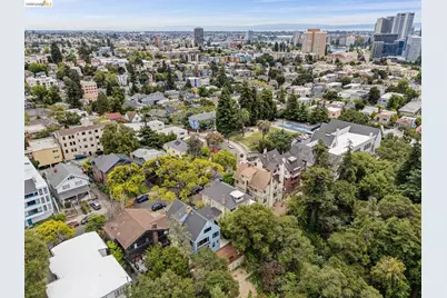 3271 Kempton Ave, Oakland, CA 94611 - Photo 91