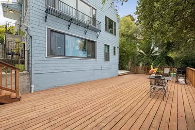 3271 Kempton Ave, Oakland, CA 94611 - Photo 75