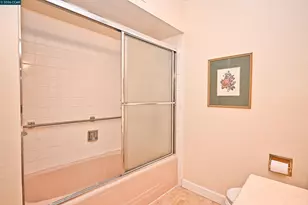 1361 Singingwood Ct, Walnut Creek, CA 94595 - Photo 25