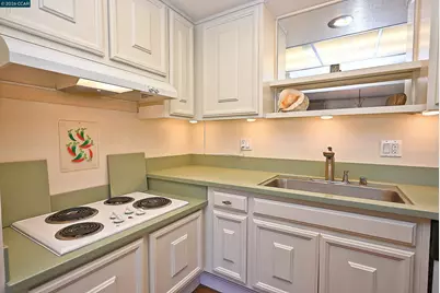 1361 Singingwood Ct #7, Walnut Creek, CA 94595 - Photo 21