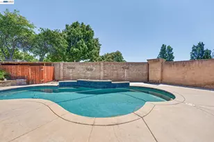 250 Fox Meadow Ct, Tracy, CA 95376 - Photo 29