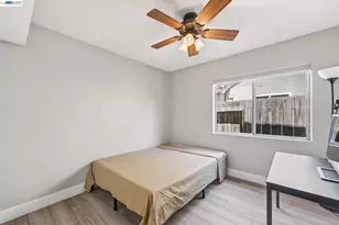 250 Fox Meadow Ct, Tracy, CA 95376 - Photo 9