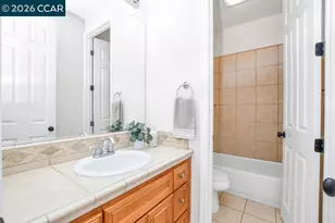 1077 Laguna Creek Ln, Pleasanton, CA 94566 - Photo 37