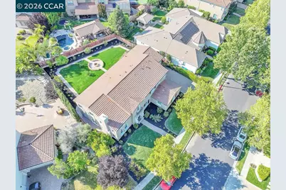 1077 Laguna Creek Ln, Pleasanton, CA 94566 - Photo 49