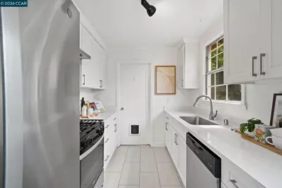 218 Hillcrest Ave., Benicia, CA 94510 - Photo 9