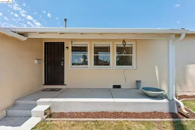 2879 Rheem Ave, Richmond, CA 94804 - Photo 5