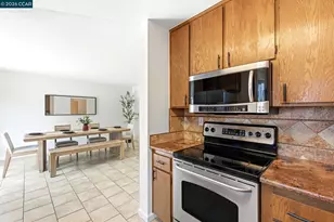 1167 Saint Matthew Pl, Concord, CA 94518 - Photo 11