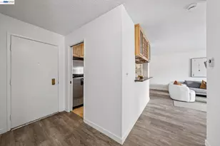1327 Webster St, Alameda, CA 94501 - Photo 5