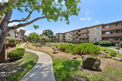 1327 Webster St #B106, Alameda, CA 94501 - Photo 35