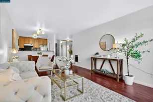 2005 Pleasant Valley Ave, Oakland, CA 94611 - Photo 7