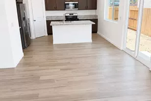 1392 Leonhardt Loop, Lincoln, CA 95648 - Photo 5