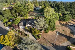 4571 Ewing Rd, Castro Valley, CA 94546 - Photo 3