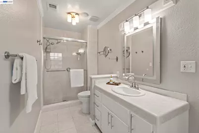 4571 Ewing Rd, Castro Valley, CA 94546 - Photo 39