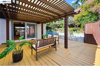 17888 Mayflower Dr, Castro Valley, CA 94546 - Photo 43