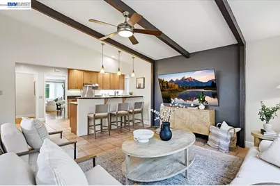17888 Mayflower Dr, Castro Valley, CA 94546 - Photo 17