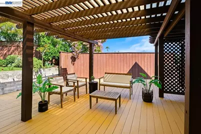 17888 Mayflower Dr, Castro Valley, CA 94546 - Photo 39