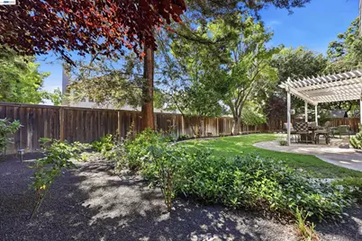 1011 Wynn Cir, Livermore, CA 94550 - Photo 37