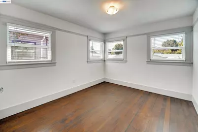 4241 Suter St, Oakland, CA 94619 - Photo 19