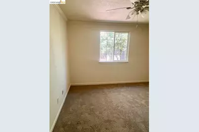 208 Circuit Dr, Roseville, CA 95678 - Photo 23