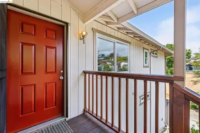 1131 Mitchell Way, El Sobrante, CA 94803 - Photo 9