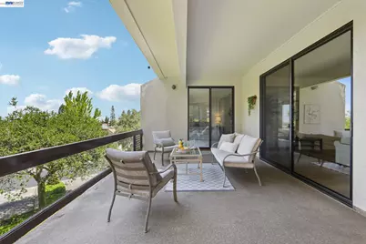 3324 Ptarmigan Dr #1A, Walnut Creek, CA 94595 - Photo 33