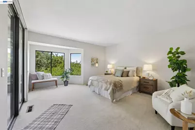 3324 Ptarmigan Dr #1A, Walnut Creek, CA 94595 - Photo 23