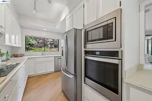 3324 Ptarmigan Dr, Walnut Creek, CA 94595 - Photo 15