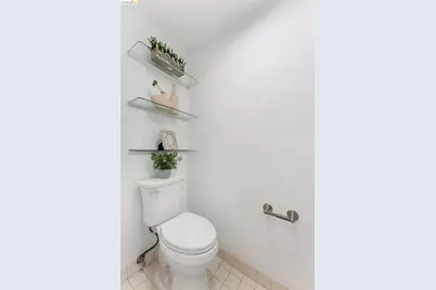6363 Christie Ave #326, Emeryville, CA 94608 - Photo 23