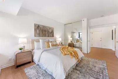 6363 Christie Ave #326, Emeryville, CA 94608 - Photo 21