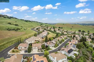 911 Autumn Oak Cir, Concord, CA 94521 - Photo 59