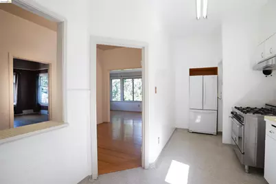 474 Jean, Oakland, CA 94610 - Photo 33