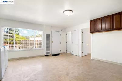 21585 Montgomery St, Hayward, CA 94541 - Photo 19