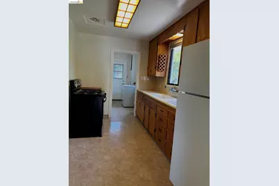 3212 Esmond Ave, Richmond, CA 94804 - Photo 13