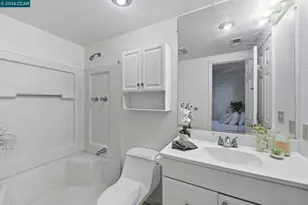 1711 Willow St, Alameda, CA 94501 - Photo 37