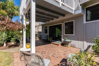 423 Duperu Dr, Crockett, CA 94525 - Photo 37