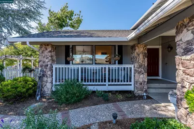 423 Duperu Dr, Crockett, CA 94525 - Photo 5