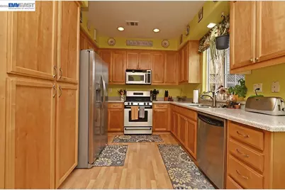 2164 Rapallo Cmn, Livermore, CA 94551 - Photo 7