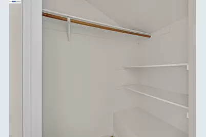 260 Estabrook St, San Leandro, CA 94577 - Photo 33