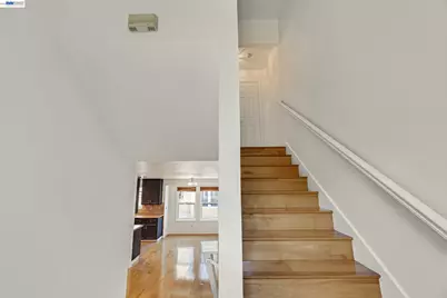 260 Estabrook St, San Leandro, CA 94577 - Photo 25