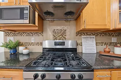 22631 5th St, Hayward, CA 94541 - Photo 9