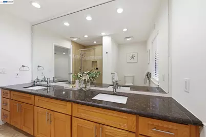 22631 5th St, Hayward, CA 94541 - Photo 23