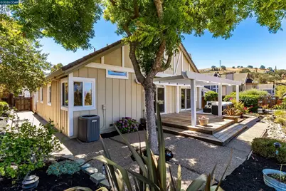 109 Crow Pl, Clayton, CA 94517 - Photo 65