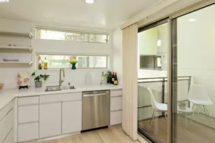 1201 Pine St, Oakland, CA 94607 - Photo 3