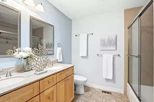 25477 Palomares Rd, Castro Valley, CA 94552 - Photo 9