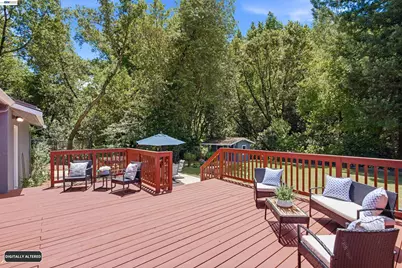 25477 Palomares Rd, Castro Valley, CA 94552 - Photo 13
