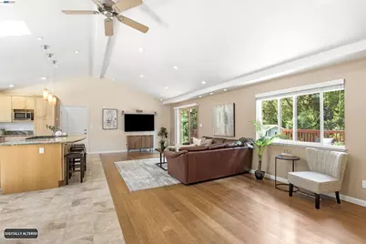 25477 Palomares Rd, Castro Valley, CA 94552 - Photo 5