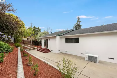 19435 Yuma St, Castro Valley, CA 94546 - Photo 37