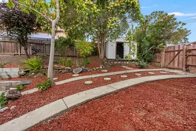 19435 Yuma St, Castro Valley, CA 94546 - Photo 39